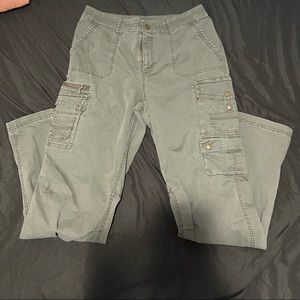 y2k low rise green cargo pants
